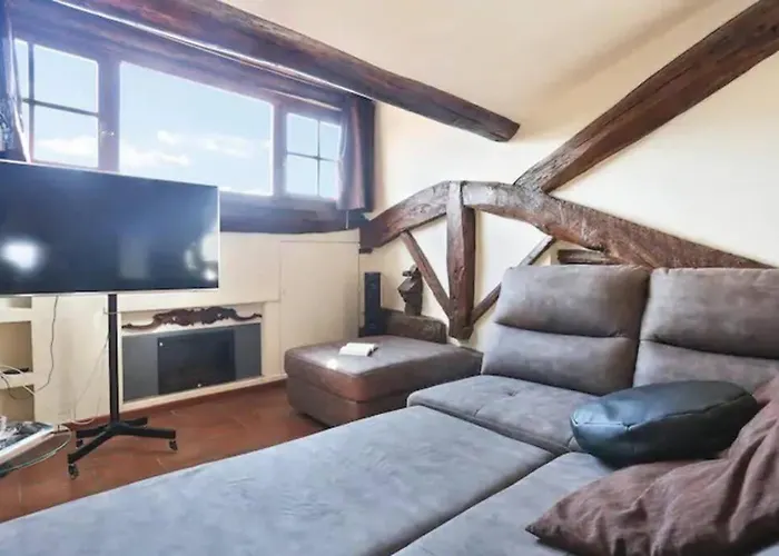 Massimiliano Apartment In Center With Ac